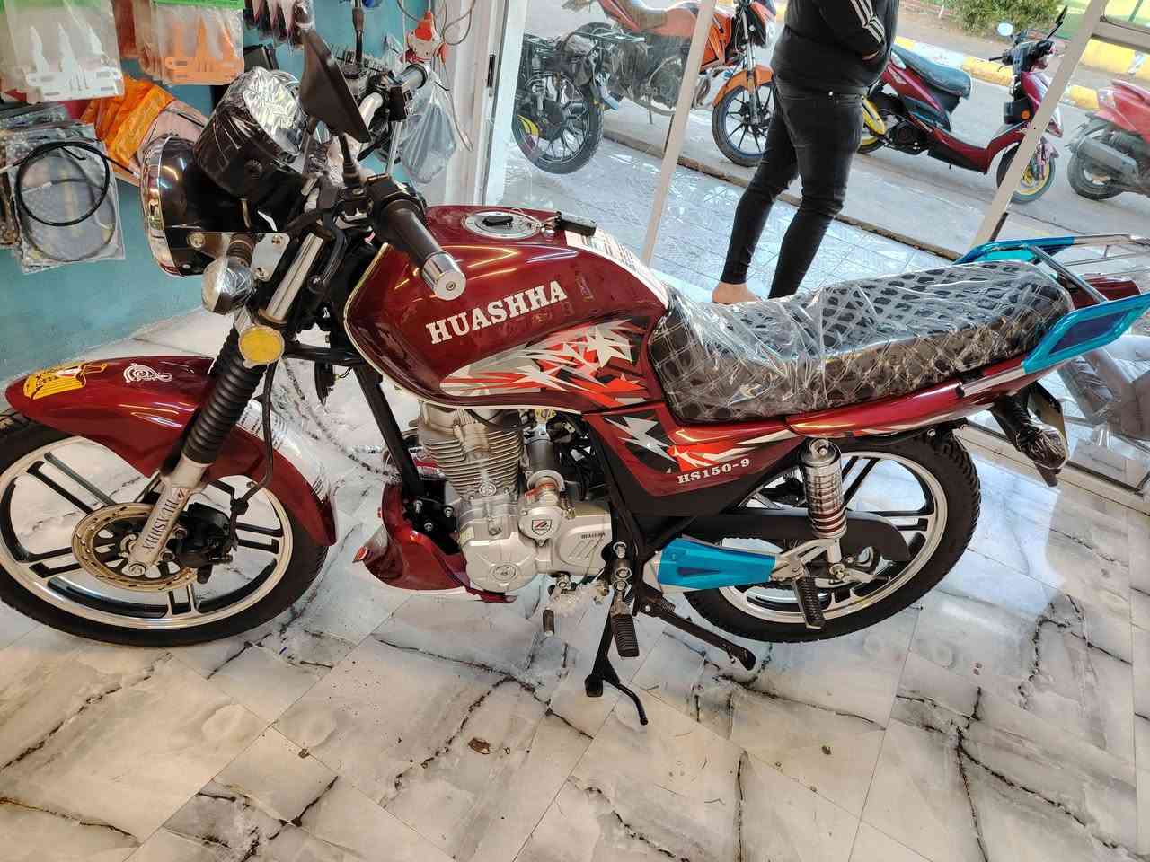 ياألله 
دراجه هيوشة اخت الزيرو  جديده فووول موديل 2024 اوراق منفيس فقط السعر مليون و50
متواجد ع الخاص...
الاستفسار... ***********
السكن. رمادي. حي التأميم
