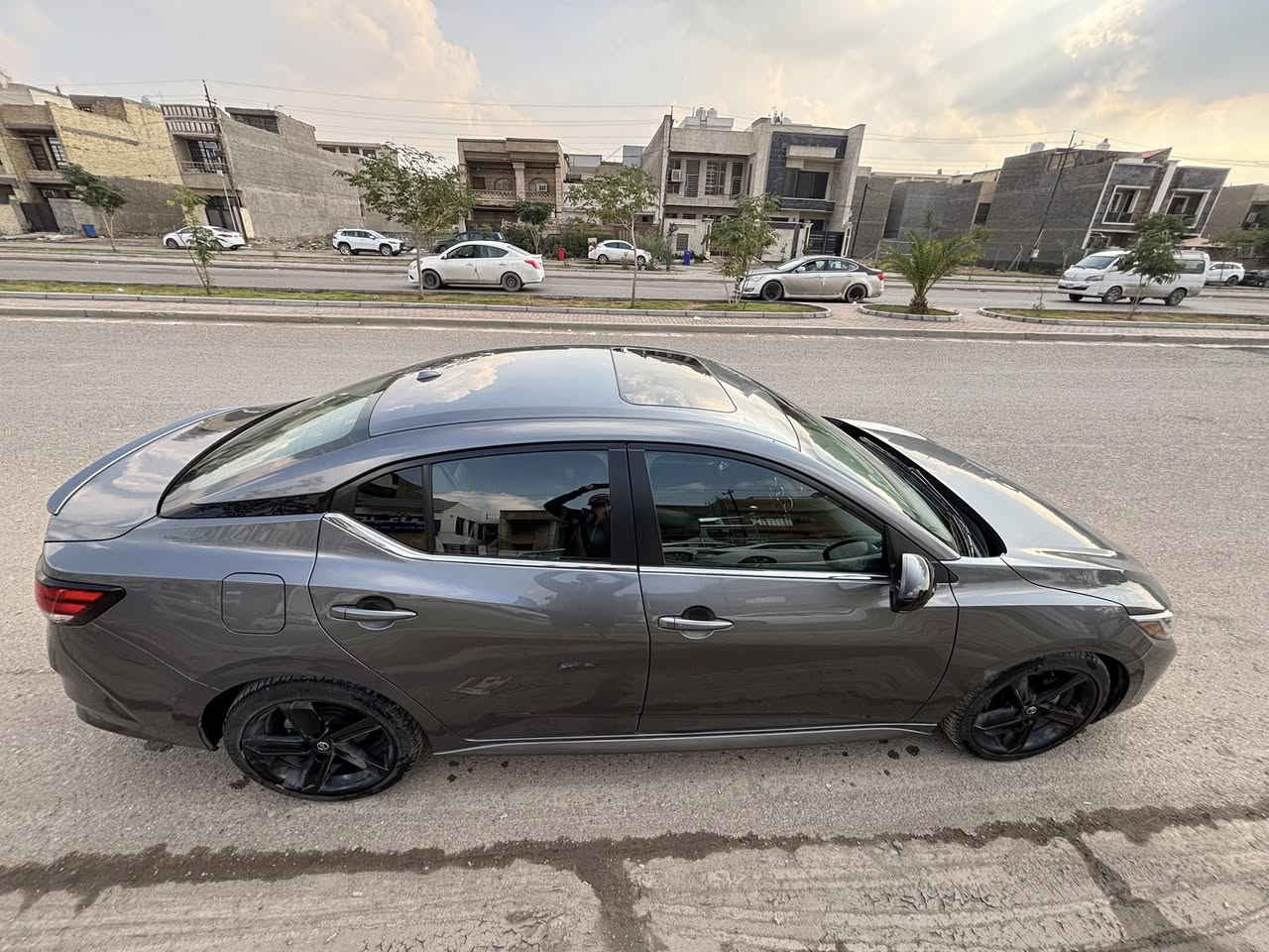 السلام و عليكم نيسان سنترا sr premium ٢٠٢٢ اعلى فئه بسنترا لون نفطي ماشيه 40 الف ميل  سياره كاصها اني واول مالك الها بالعراق حادثها جاملغ خلفي وباب خلف سايق مواصفاتها رادار تفاعلي امامي وخلفي وجانبي ٣٦٠ درجه و 5 كامرات وتوقف ذاتي امامي وخلفي و تدفئ كشن و كراسي الاماميه و فتحه سقف ولايت عدسات اوتو وبعد بيها مواصفات حلوه


**إذا كنت صاحب هذا الإعلان وتريد حذفه لأي سبب، رجاءا أرسل رسالة إلى الدعم الفني**