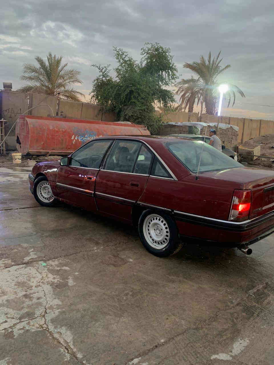 اوميكا مديل 91 جام امامي كهرباء وخلفي جوبي كير اوتمايك سياره قطرت معجون مابيهه جارده محرك بي تبخير خفيف صدر جديد تخم تاير سياره وارد ياباني منضومه تبريد بيه  كيجات الدشبول كلهن شغاله رقم فحص كركوك ⛔سنويه خضره معلومات الشرعي عندي بس رقمه ضيعته اكفل سرقه وعشاير مكان السياره سامراء⛔ سعر 12 وبيه مجال ***********
