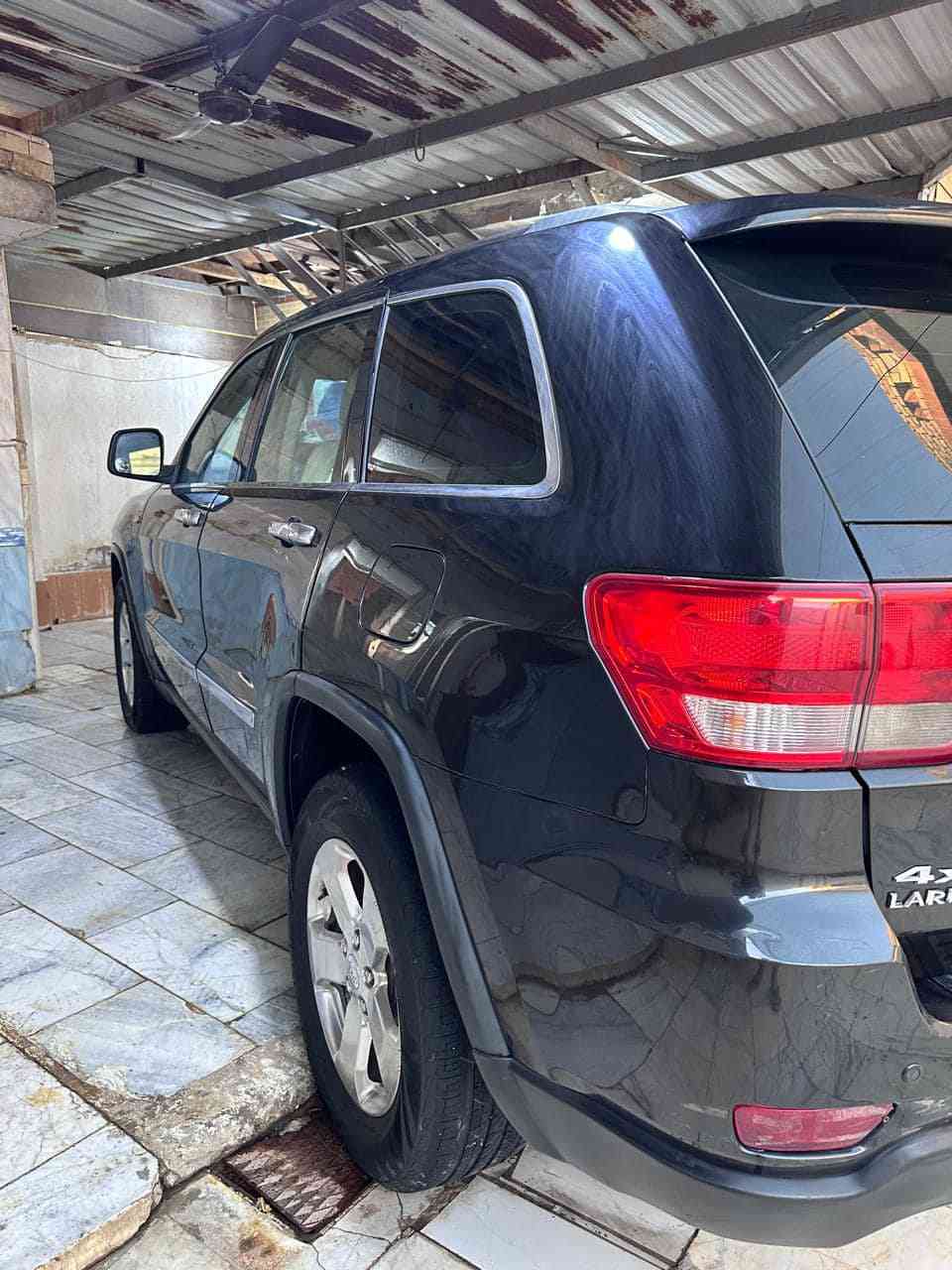 جيب لاريدو خليجي 2013 فول مواصفات حساسات كشنات جلد تشغيل عن بعد كشنات كهرباء مرايات شفط فور ويل محرك 3600 المرغوب لايت زنون فتحه سقف بانوراما قطعتين تبريد دواخل بيجي  بيها ربع جاملع وربع بنيد امامي  العنوان البصره قضاء القرنه  السعر $175  بيها مجال ***********
