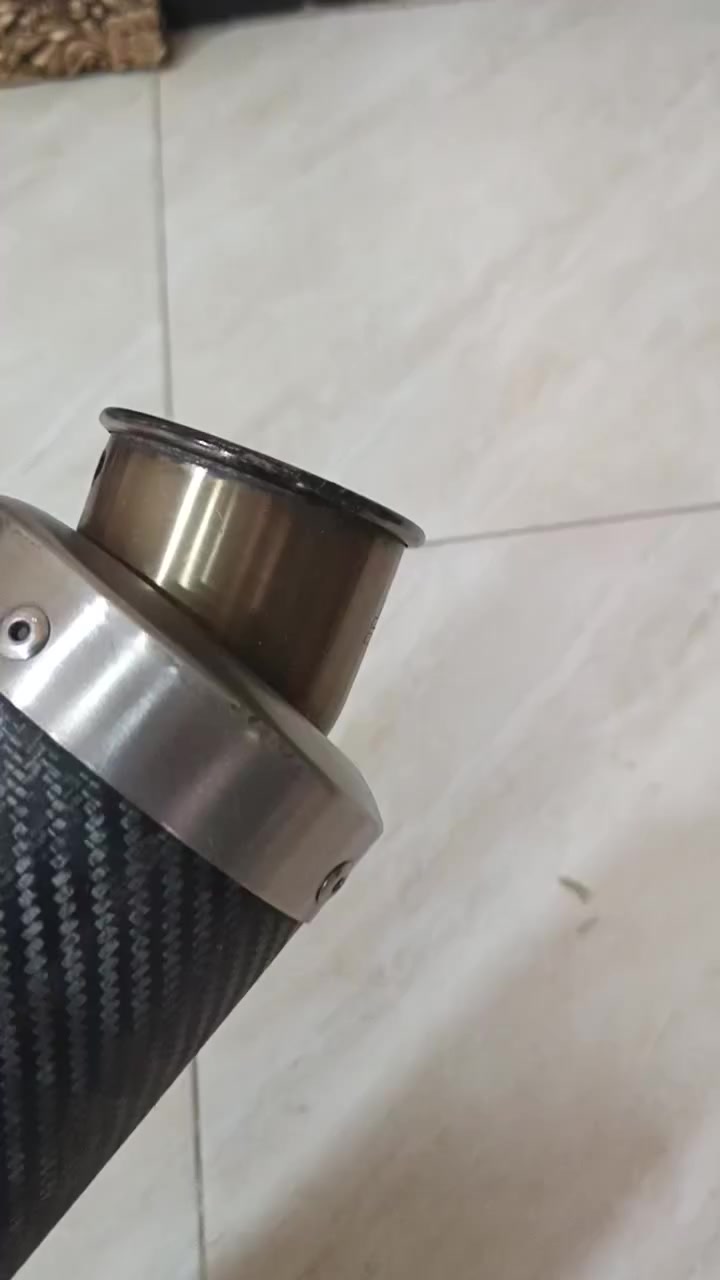 سلام عليكم صالنصه مال كاوسكي هيه ولبوري مايڤ معروفه نضافتها ١٠٠/٩٨ مكان بغداد ***********
