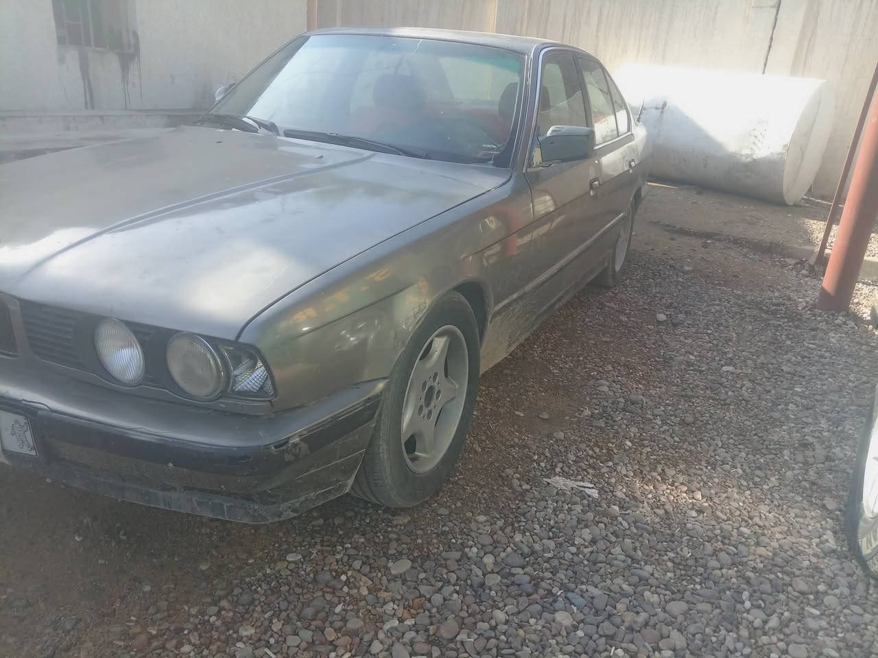 سلام عليكم بي ام محرك اوكير عادي اوكسل توني شادهن حاويه حداديه زينه كهربائيات كلهه شغاله تبريد ما يشتقل رقمهه انبارالماني سنويه كاتونيه راعيهه ما اندله بكاني في البصره سعرهه 30 اوبيهه مجال ولشراي ينتصل وبخدمته ***********
