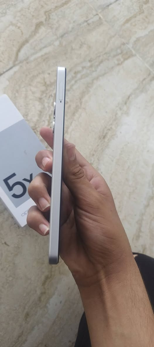 البيع  Oppo A5x جهاز جديد ما مستخدم قليل شاحن 45واط 🔋⚡ ذاكر128 رام 4 بطاريه دبل شريحه
 5000 ملي أمبير مقاومة ماء💧54 
مقاوم كسر ضده كسر تقريبا 
صوت 🔊 ستريو عالي كامرا 50 ميك بكسل كل غراض وياي  سعر 150وبيه مجال بيصط


**إذا كنت صاحب هذا الإعلان وتريد حذفه لأي سبب، رجاءا أرسل رسالة إلى الدعم الفني**