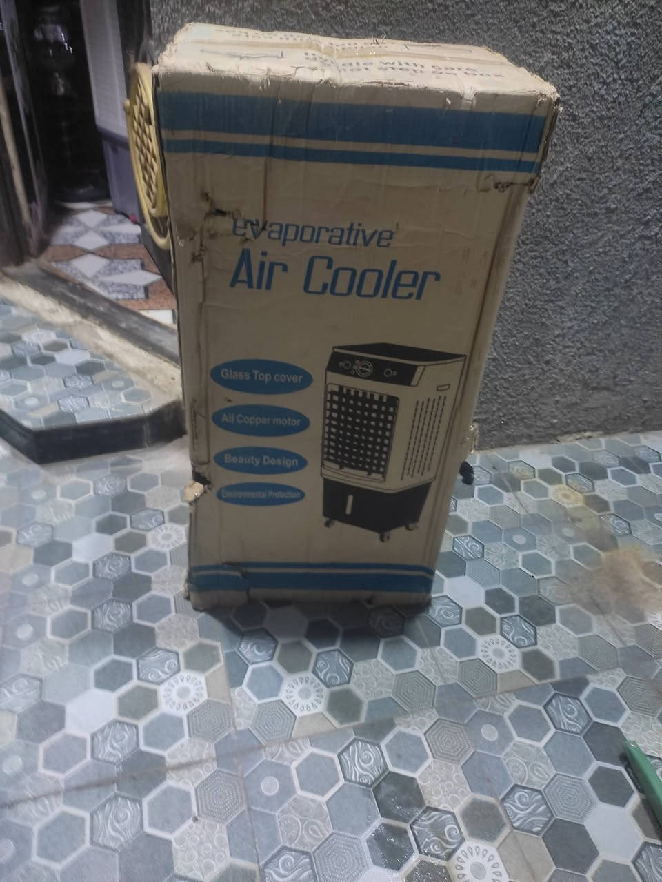 توفر مبرده للبيع Air cooler استخدام يومين يعني جديده سبب البيع اريد اشتري سبلت  اشتريتها ب 135 ابيعها 110 قفل مواصفاتها مكتوبه علا الكرتون + 45 لتر ماء خزانها  تواصل واتساب *********** مكاني بصره حيانيه
