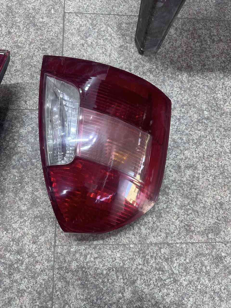 بك لايت الاصلي مستعمل مثل ماواضح بالصوره نظافته
العنوان بغداد
السعر 30الف 
***********
