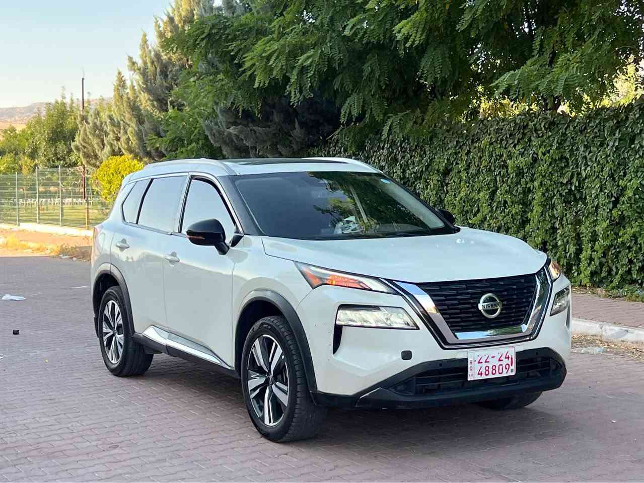 نيسان روج 2023 SL AWD 
سعر بلاش 💣🔥 115$ ورقه و بها مجال 
مواصفات 
بصمه 
شاشه كبير 
بابين بصمه 
رادار 
حساس 
بريك بصمه 
سندوق شفط 
و بعد مواصفات هوايه سياره مواصفات فول فول 
ضرر: جملغ و بابين صبغ بدون دواخل ارباك فقط ستيرن 

￼ ملاحظة : قماره شويه بي بارد 
سياره شرط ترقيم شمالي 
مكان سياره عقره 

فقط واتساب : ***********￼ اكر, نينوى
