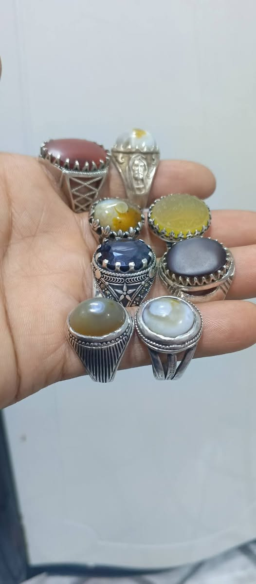 توكلنه على الله 8خواتم السعر 300الف توصيل موجود لكل محافظات العراق


**إذا كنت صاحب هذا الإعلان وتريد حذفه لأي سبب، رجاءا أرسل رسالة إلى الدعم الفني**