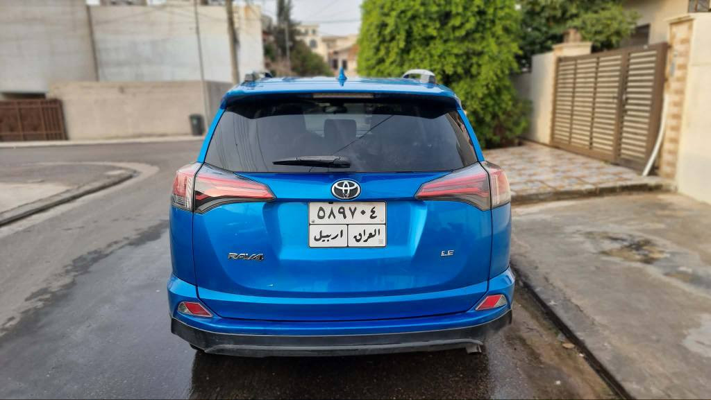 تویوتا راڤ ٤ 

جاملغ و دەرگا سبوغ بی ناو گرتن بی پەرەشوت ١١٢،٠٠٠ رۆیشتیە.  *********** أربيل, العراق
