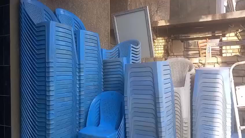 كراسي وطبلات للبيع مكاني بغداد الدورة شارع٦٠   واتساب ***********
