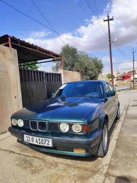 السلام عليكم ورحمة الله وبركاته
بي ام 520 كير عادي 

كابون بنزين 

رقم انكليزي سياره بسمي 

مصيوغه عام جماليه
محرك كبس 
التبريد بي ليك كمريسر شغال 

باتري جديد اكسل مبدل 

جعمقه استرين جديد 

طخمها 70 بلميه الامامي 

داخلها وسط 

السعر 47 وبي مجال 

***********
