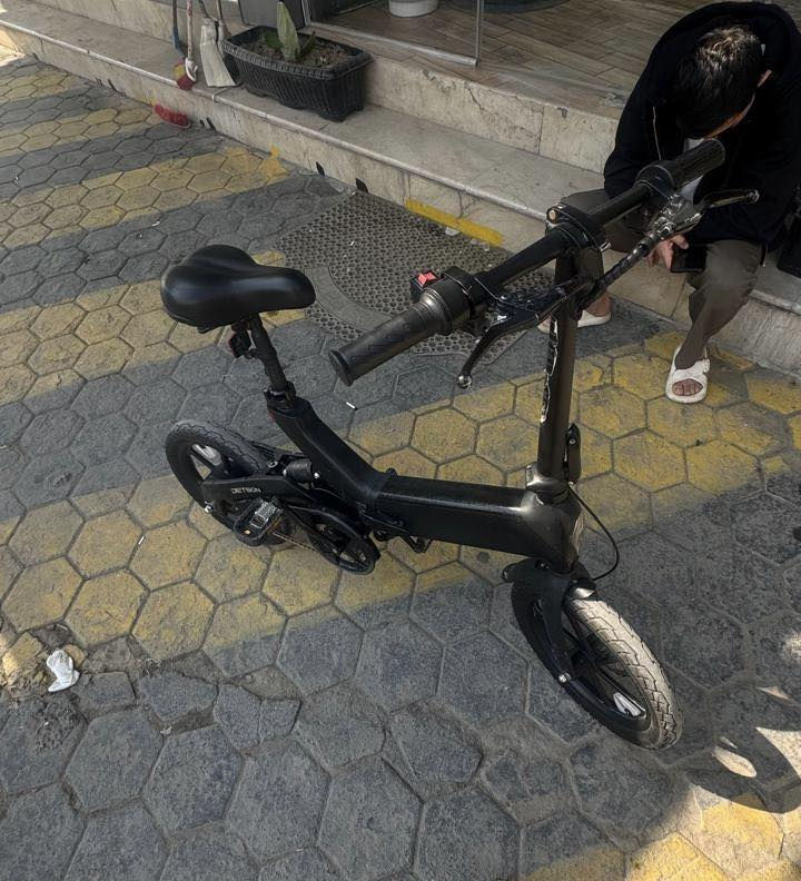 سلام عليكم عندي باسكل شحن نضيف كلش استعمال قليل اريده ب300 وبي مجال للتواصل ***********
