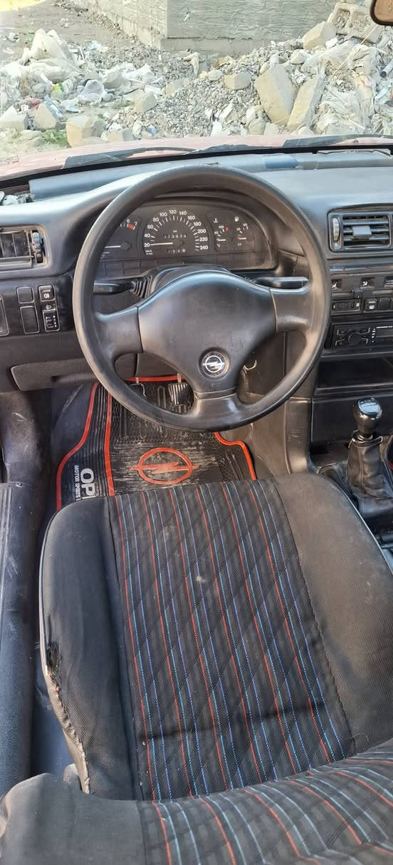 فكترا 92 محرك جديد صدر جديد تخم تاير جديد باتري جديد جاهزه من كل النواحي رقم بغداد بأسمي تحويل ثاني يوم السعر 33 العنوان تكريت ***********
