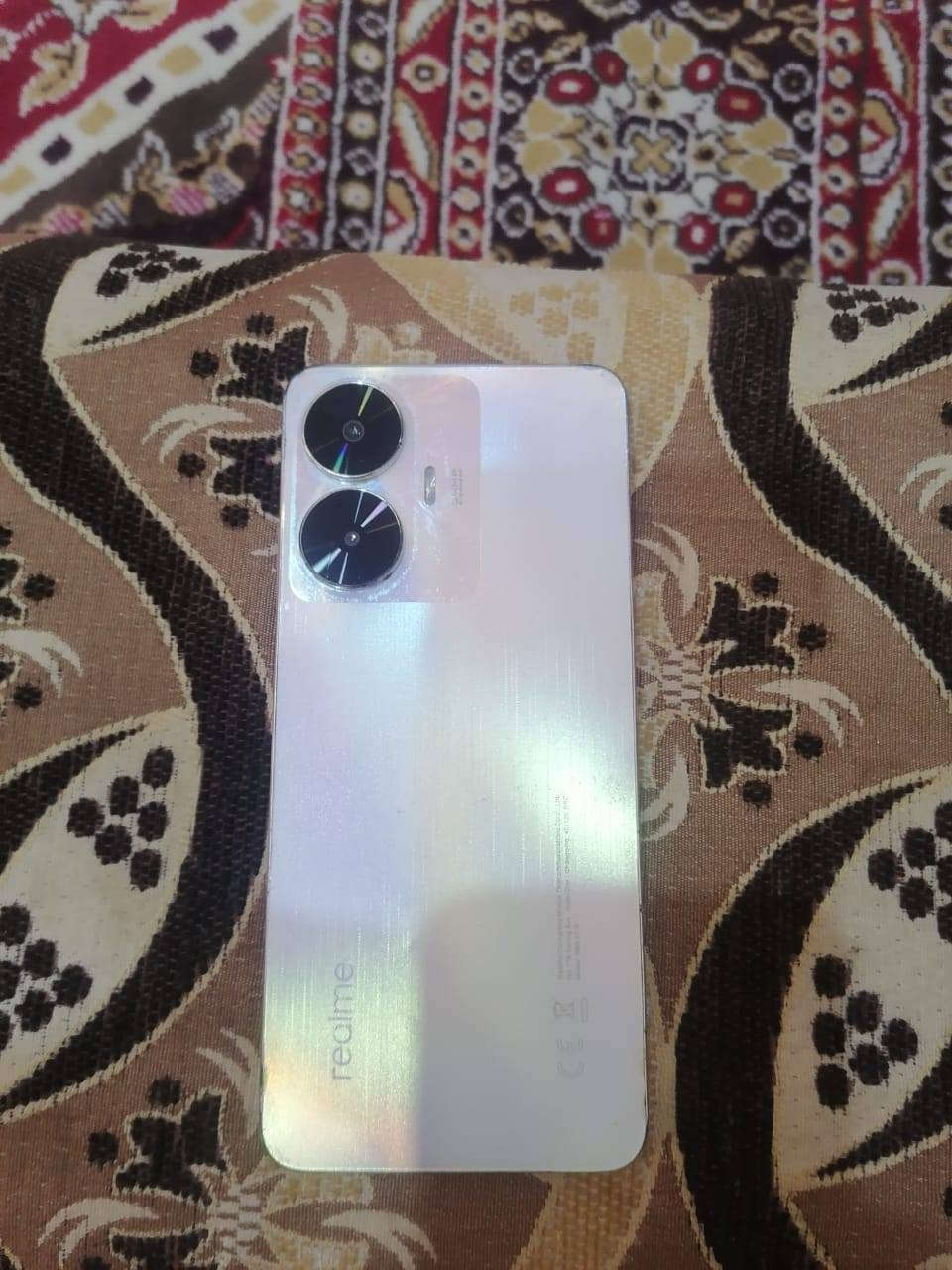 السلام عليكم مبايل ريلمي c55 الجهاز جديد وقليل مستخدم ابيعة بدون ملاحقات المبايل ذاكرتة 256 وعشوائي ١٦ لاتصال ***********
