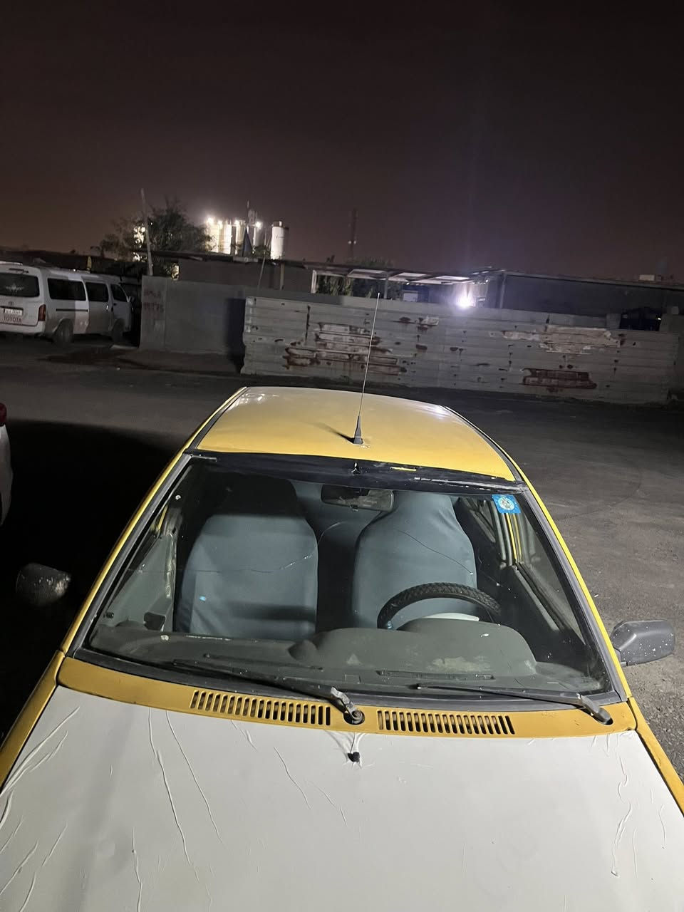 السلام وعليكم شباب سايبه موديل 2012كير مكينه مكفولات سياره حلوه مصفرا من كلشي رقم نكليزي تحويل ثاني بسمي سعر١٦قفل لا تعاملني ابد قفل١٦ مكاني بغداد مرور التاجي***********
