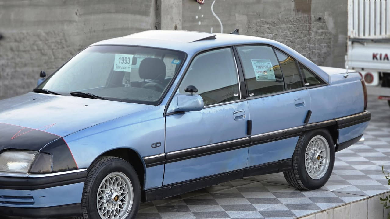 يالله اوبل اوميكا للبيع موديل 93 #خليجيه اصل #تبريد السيارة 🚗 #كفاله #من #ضربه #ومعجون #وصبغ #وتبديل كله #شركه محرك 20 بلادي سنويه لل28 تحويل مباشر  سياره مال جناي متعوب عليها جاهزه من كلشي شرط تخم تاير جديد مسجل شغال جام كهرباء 🔋السياره جديده بمعنى الكلمه مكاني رمادي #للاستفسار *********** ...... #السعر37 مجال بصيط
