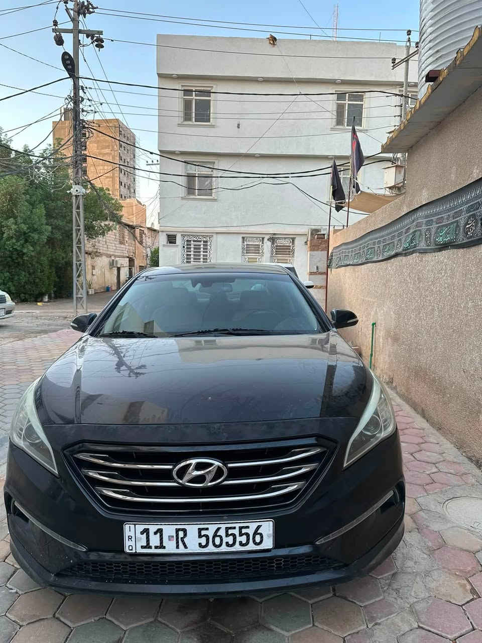 سلام عليكم سوناتا  موديل 15 
 2.4 Gdi 
 مواصفات سبورت 
اشاير مري تحكمات ستيرن  كشن كهرباء  وبقيه المواصفات المعروفه 
السياره مسوياها ادامه كامله  لمنضومه البانزين  ولبلكات وحتى الجويتر جديد بيها.  مي كله زيتي اخضر

منضومة التبريد ياباني اني بدلتها كلها قبل ٣ اشهر من الكمبريسر للفريز  وتبريدها ثلج بعز الظهر لا فصله ولا اي شي  

تايرات ودسكات جدد 
￼حادثها جنطة 

رقمها بغداد مميز  56556 
مكاني كربلاء
سعرها 110
***********
