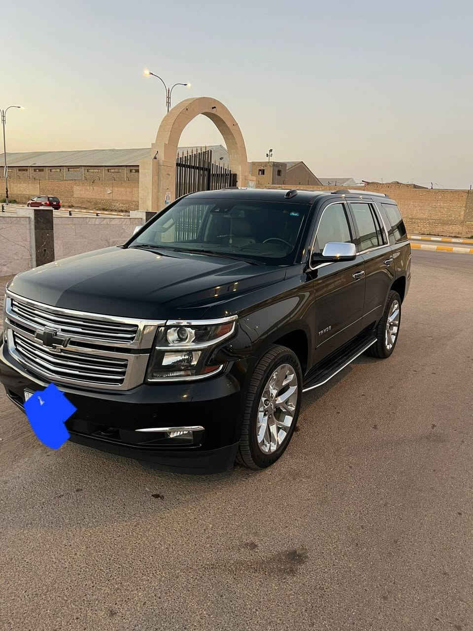 سلام عليكم للبيع تاهو ١٩ بريمير خليجي فول واحد على واحد ماشيه ١٠٠ الف بغداد سنويه وهزه جديده مكفوله من صبغ ماعده بارد قليل جوه تريشه باب الصدر السياره بريم وجديده بمعنى الكلمه وسعره مناسب اي ستفسار تصل ***********

