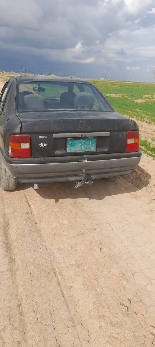 السلام عليكم اوبل فكترا موديل ٩٢ حجم ١٦ فحص نينوى شرط التحويل وكابون داخله هزه جديد بشرط تكمل باقي الرسوم وتحول السعر ٢٧  واي استفسار خبر مكان الأيمن الغزلاني *********** بيه واتساب
