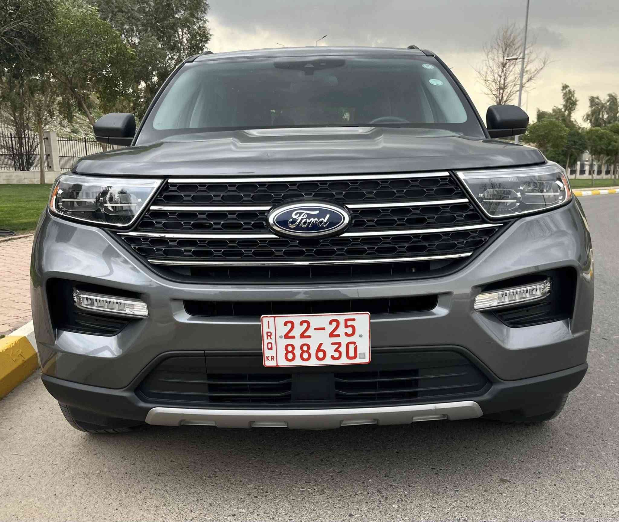 #بسم الله الرحمن الرحيم ، رمضان كريم #فورد اكسبلورر XLTمحرك حجم 2,3 توربو #موديل 2023 ,#ماشيه ١٠ الف فقط #بدون صبغ ،#حادث جانبي ،#أبواب جهة السائق مبدله بلادية شركه نفس اللون ،#بجم كبس شركه ،الخلف كبس شركه #الايرباكات جميعها سليمه ماعدى البرده ،#مواصفات السياره،رادارات محيطيه ، نقطه عمياء ،داخل جلد ،الكشنات الاماميه كهرباء وتدفئة ، تشغيل عن بعد ،حساسات وكاميرا خلفيه ،الأبواب الاربعه بصمه ،الصندوق كهرباء ،ويل حجمً20 ,اوتو هولد   ،اوتو ستار ،بريك اوتو  ،وغيرها من المواصفات ، #صوره امريكا منشوره مع الصور ، #السياره رقم كاتي تترقم محافظات الاقليم فقط ، #السعر 253 ورقه #الراغب بالشراء الاتصال على الرقم *********** واتساب #ملاحظه ،السياره بالحقيقه احلا من الصور  .
