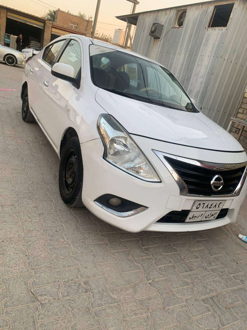 نيسان صني هندي موديل 2021
بليتة زركة رقم أربيل بأسم شركة 

وكالة تحويل موجود 

حساسات تحكم ستيرن يدات نيكل 

سبايدر بلادي 

محرك كير كفالة& تبريد ثلج ❄️❄️❄️

السيارة مكفوله من التبديل 

سونار موجود بالمنشور  
السعر 105وبيه مجال 

مكانها النجف للإستفسار الإتصال ***********
