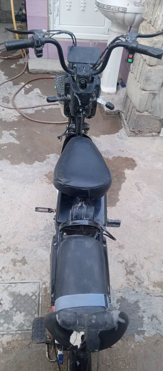 السلام عليكم
ماطور شحن حجم عشرين 
موديل ٢٠٢٢
بطاريات تقرة ٨.٥
العنوان الفلوجة قرب مول الفلوجة 
السعر ١٤٥ بي مجال 

الاتصال //***********
