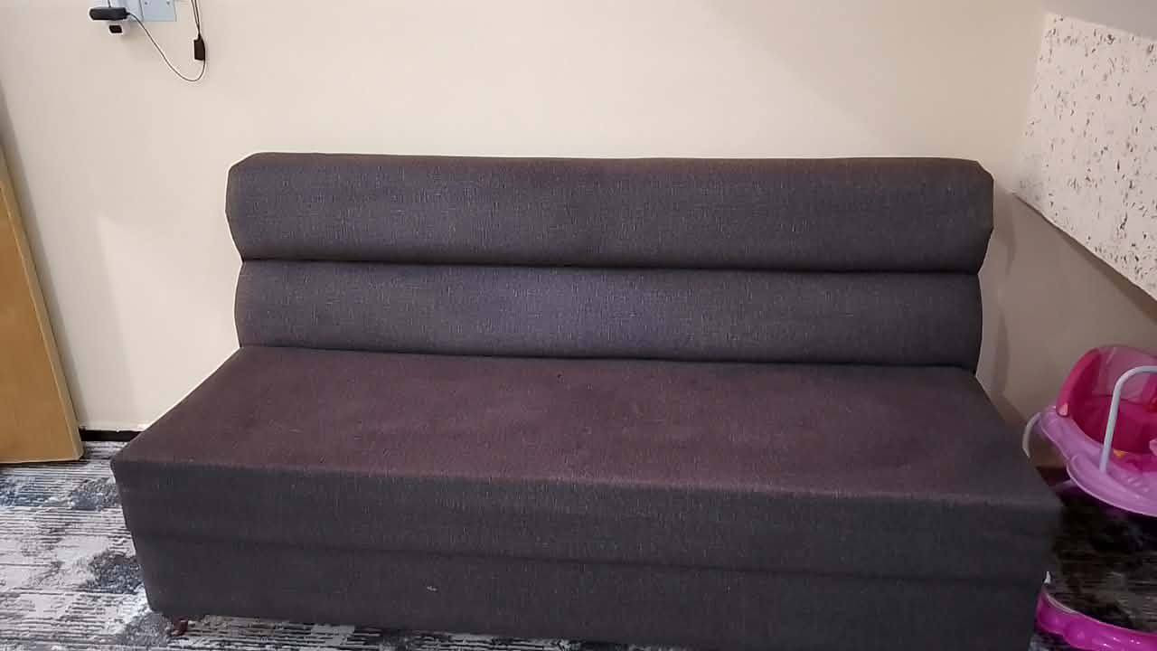 السلام عليكم
تخم للبيع اخو الجديد اربع قنفات
نجاره مو سوكي
السفنج عالي
مكاني بابل
السعر خاص
الاستفسار خاص
او عل رقم. ***********
