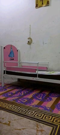 چرباية حديد مع المندر بيها كسر يحتاجلها لحيم السعر 50 واتساب 077055201...