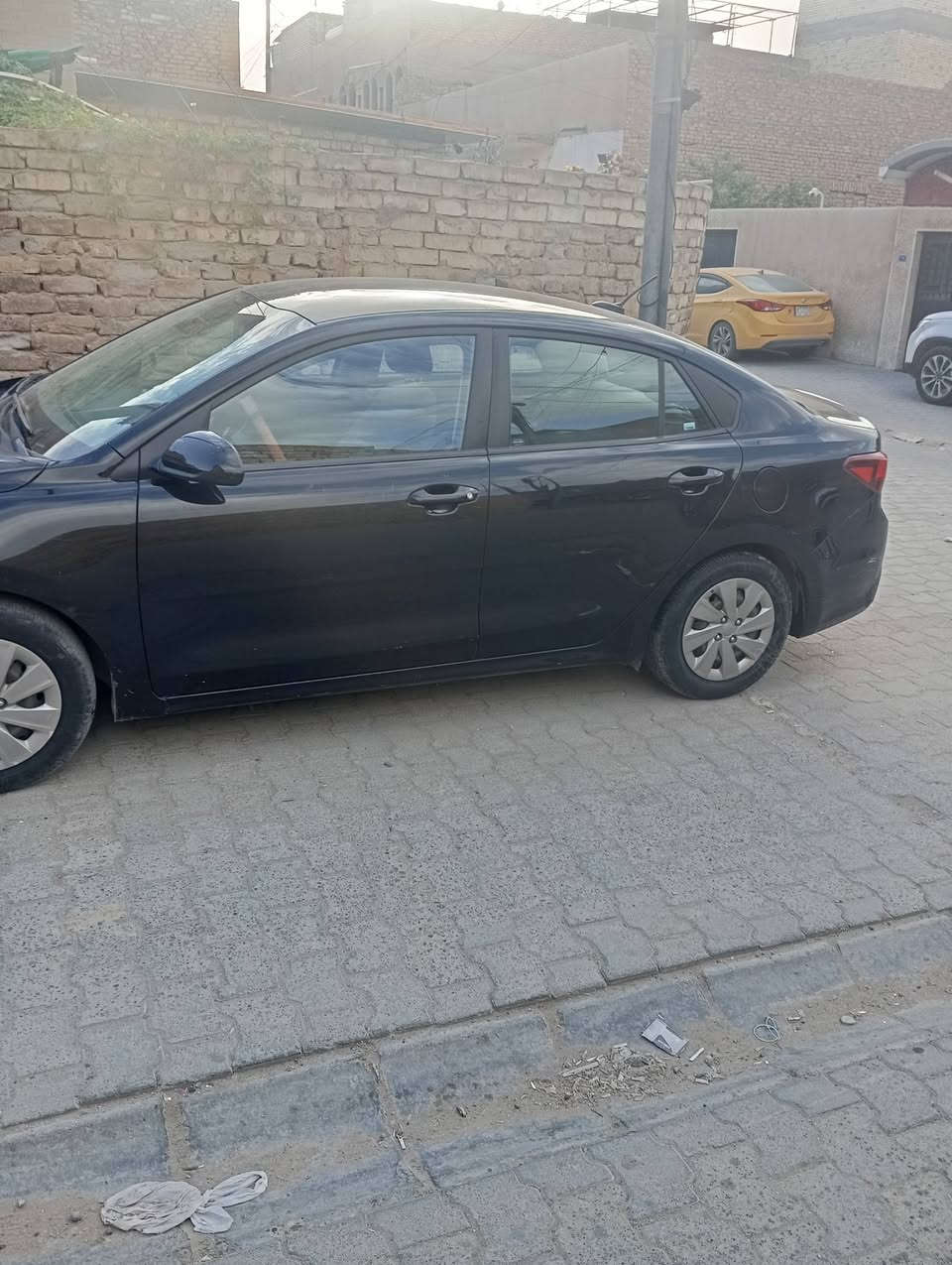 السلام عليكم سياره كيا ريو موديل ٢٠١٩ كير محرك فول تبريد تدفئه فول صدرها بلادي سياره نضيفه تحكم ستيرن حادثها بنيد ودعاميه وبيها بالباب الوره والكدام بارد شبر السعر ٩٧ للاستفسار اتصلوا ع هذا رقم ***********
