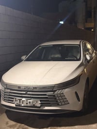 بي واي دي ديستوير • ٢٠٢٥ • ٢٠٠ كم