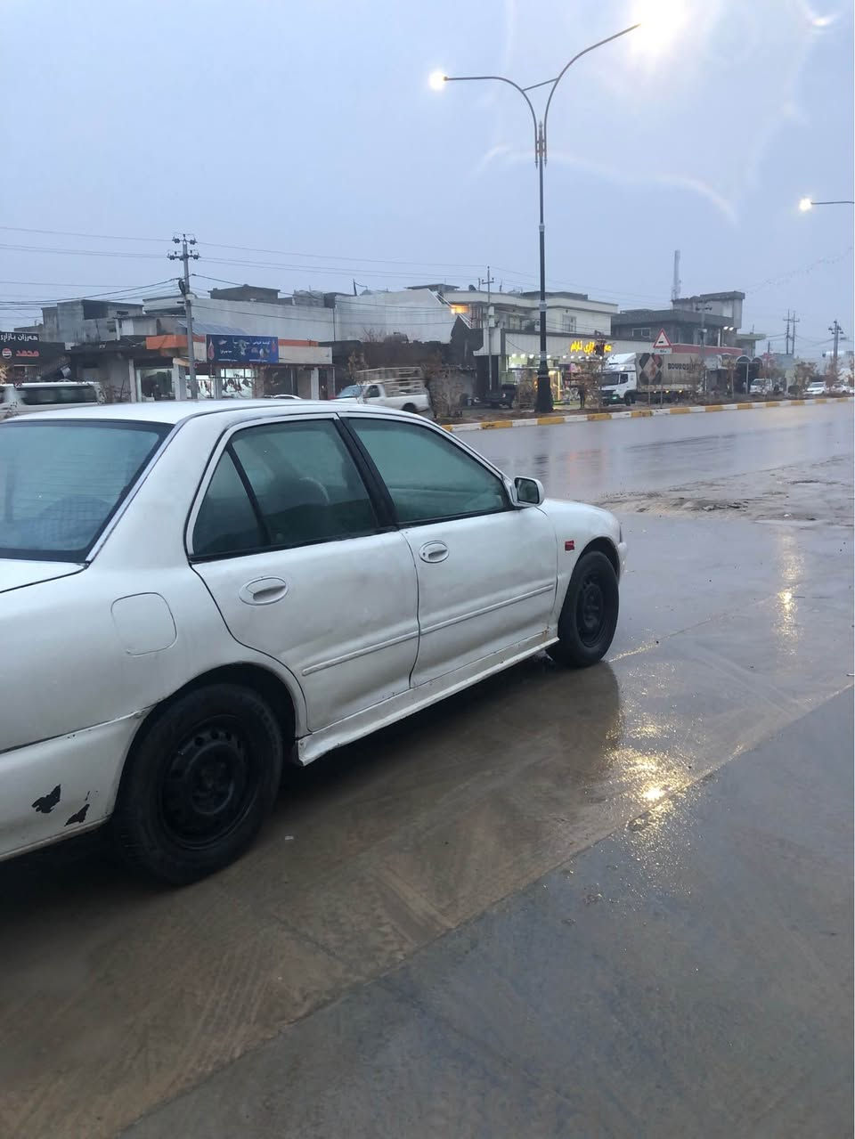 سةرةتا بةناوي خواي گةورة و ميهرةبان پرؤتؤن بؤ فرؤشتن گير و مةكينةي بةشةرتة مووس و براوةي بةشةرتة سةيارةكة حلوجة مالي مةدةني بةشةرتة سةيارةكة گةرمي و فلجة و لايتي مةزبووتة سةيارةكة مالي دؤستة
سحري 13گةلاو مةجاليكي برايانة شوين حاجياوا   ژ.م  *********** رانية, السليمانية
