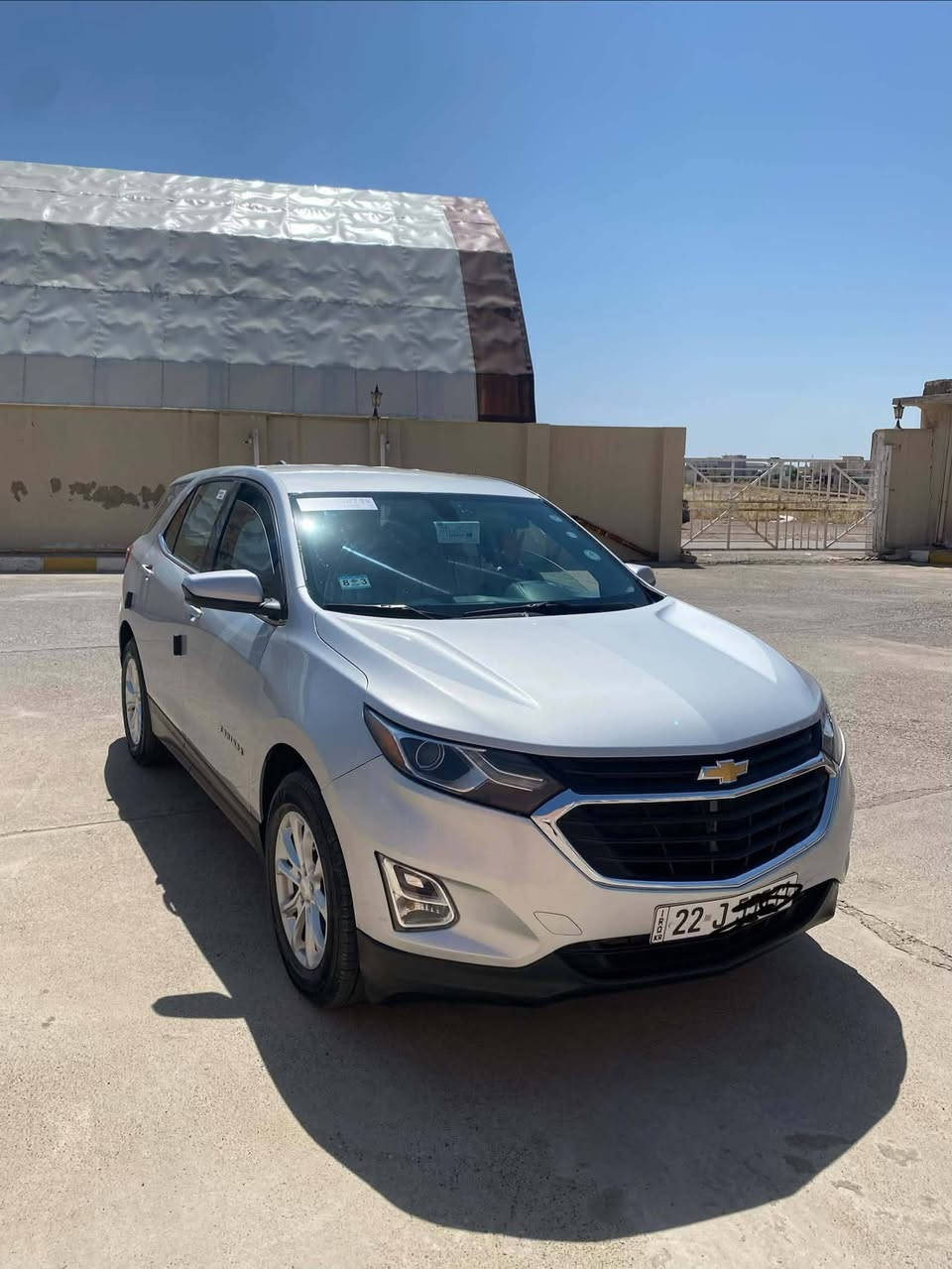 شوفرليت ايكونوس أمريكي 2018 مواصفات LT. AWD  فول مواصفات بدون سلايت بيه 3 قطعه صبغ جملخ بابين بدون داخل  سعر 116 مجال مكان سيارة عقره تلفون ***********  وتساب ***********  تحويل غرامه بشرط
