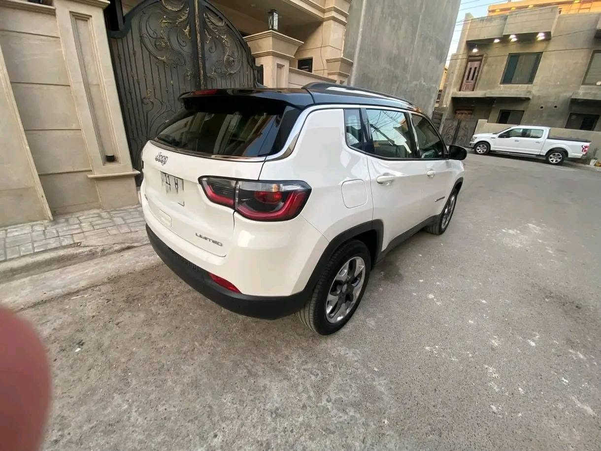 جيب كومباس 2020 خليجي لمتد تو كلر لونين رقم بغداد وكالة ليث العبيدي سيارة جدا نظيفة
🔸 بانوراما

🔸 اوتو بارك (مساعد الاصطاف)،، 

🔸 رادار امامي وخلفي، 

🔸 نقاط العمياء بالمري، 

🔸 كشنات جلد 

🔸 تحكم ستيرن كامل 

🔸 تشغيل بصمة وتشغيل عن بعد، 

🔸 بصمة ابواب، 

🔸 انظمة قيادة 4 وضعيات،

🔸 دفع رباعي ، ويل كب قياس 18 

🔸 تبريد خلفي

🔸 وبعد بيه هواية مواصفات

🔹 مكان السيارة بسماية

🔸 السيارة ماشية  35 الف 

    السعر 156$

🔻 للاستفسار الاتصال على ***********
