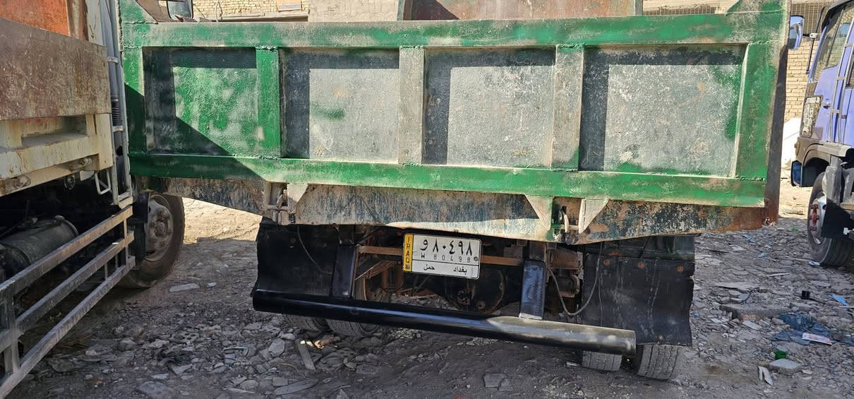 السلام عليكم فوصا للبيع موديل ٩٢رقم بغداد رقم الهاتف:***********
