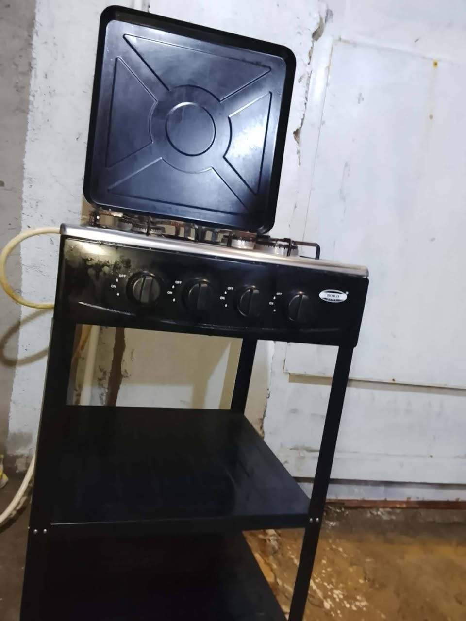 جديد مستعمل شي قليل مكاني السريدات بل قديمه سعر 35 قفل ***********
