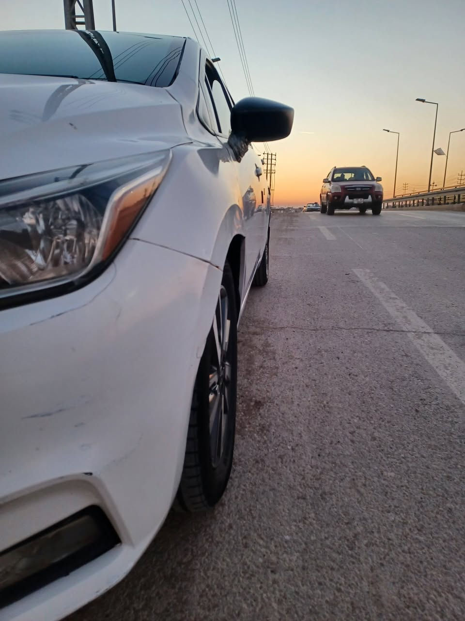 السلام عليكم
للبيع نيسان فيرسا 
2023 
لون ابيض
المواصفات 
تحديد مسار 
شاشتين 
شاشه دشبول
شاشه عطل 
رادر امامي 
رادر خلفي
كامره خلفيه
كورس سرعه 
8ايرباك 
مانع انزلاق 
مانع انحدار 
حادثها الجاملغ امامي  واشويه من البنيد  
السعر ١٢٥$
اذا شراي بيك خير وتدلل
العنون كوت مركز مدينه
رقم الواتساب:***********
رقم الهاتف:***********
