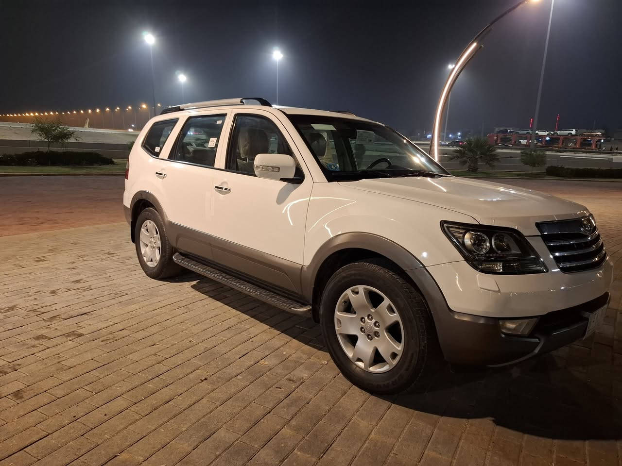 للبيع مهافي ٢٠١١فول كفاله رقم بغداد ماشيه ١٠٠ فول مواصفات سعر ١٥٥ رقم لهاتف ***********
