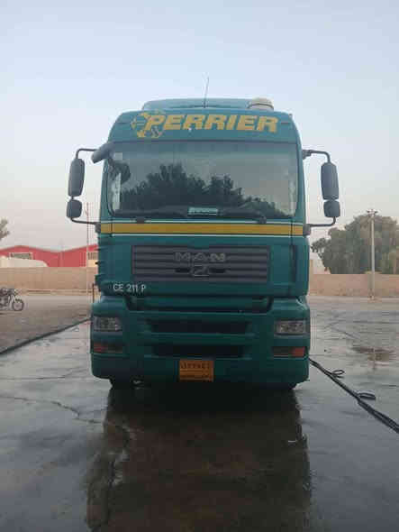 مان تاک تێگا حەجم 400 مۆدێل 2007 گێر عادی دەبڵ کلاج جادر مەسرەحی تەبرید ساردوو گەرم بێکێشە مووبەریدە  بە خەتی شیمالی جووت وەجبەی ئاسۆ لە ئیشدایە سەیارەیەکی جایزە بۆ فرۆشتن ســعر 460ومعامەلەیەکی کەم ڕ.م ***********
