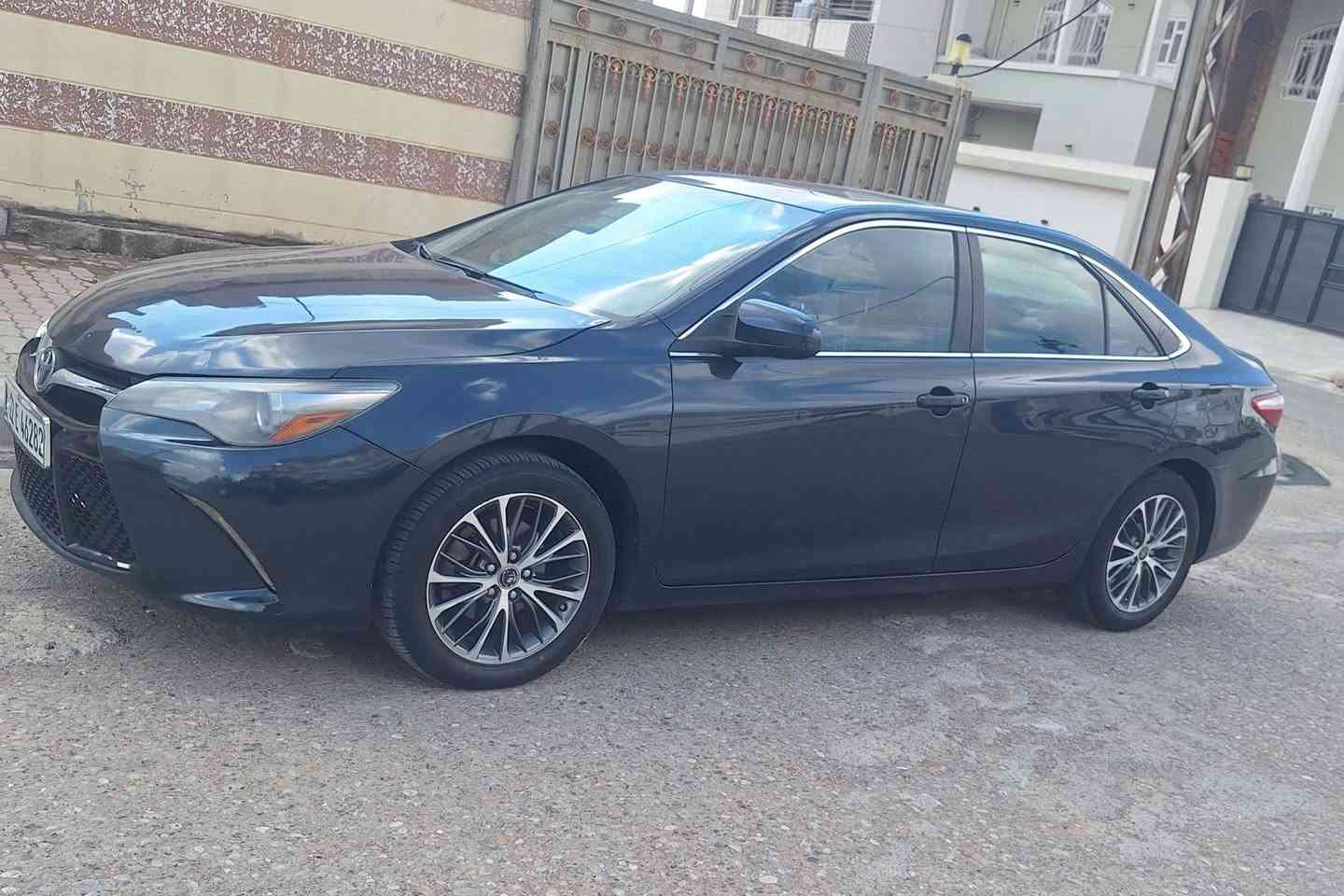 كامري ٢٠١٦ se رقم أربيل
سنوية جديدة رقم جديد ماشيه ١٢٧
صبغ بونيد فقط ومكانين تعديل
بها دواخل من طرف سائق
لون أخضر غامق
مكان كركوك
السعر ١٤٠
***********
