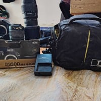 نيكون d3300 نظيفه هواي استخدام قليل كامل ملحقات كارتونه موجود حتى القر...