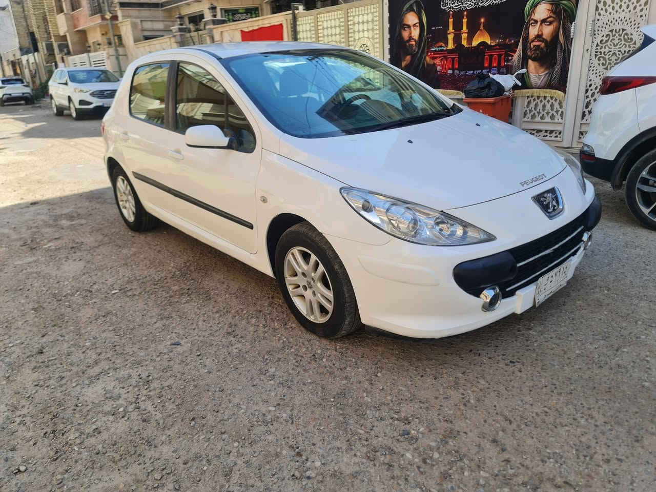 بيجو فرنسي موديل ٢٠٠٧ دزاين جاهزه السياره من كلشي كير محرك تبريد صدر بدون حادث او ضربه بيه صبغ احزام اثر اشخوط 
السعر ٥٧ 
للإستفسار ***********وبيه مجال قليل الشراي ايخابر مامتواجد عل فيس مكانها البلديات
