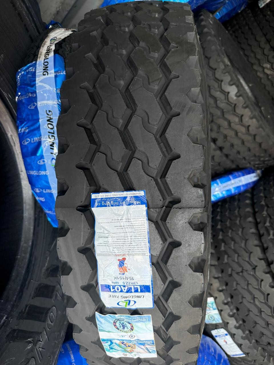 تم وصول اطارات السيفين صيني 13R22,5
درجه اولى 
رقم النقشه LLA01
انتاج 2025
18 قاط
العنوان بغداد مجمع مشن طريق معسكر الرشيد 
الاتصال على الارقام التاليه 
***********
***********
***********
