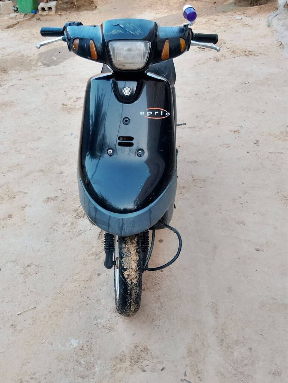للبيع دراجه مكفوله نواقصها شي بسيط كفرات وباتري 
وبيها وصل من المعرض الاشراي يتصل عليه *********** وبيها مجال للشراي
