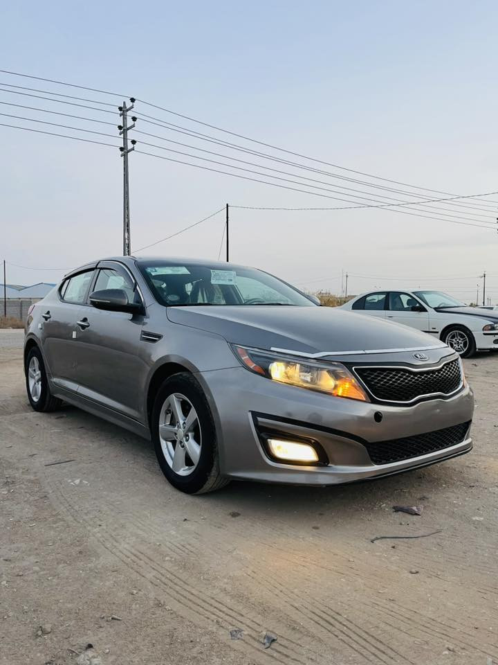سلام عليكم 
كيا اوبتيما وارد امريكي موديل 2015
رقم ذي قار تحويل مباشرسنوي لغاية 28
مكينه 2400 
كير حداديه تبريد تخم تاير كهربائيات كله شرط
يدات نيكل تحكم ستيرن شاشه تاب كامره دوار
اشاير ب مري سنتر لك بصمه جنطه منضومه زنون
سياره فقط صندوك مصلحه نفسه ومصبوغ بدون داخل
لون رصاصي رمادي سياره الباقي كفاله ماشي 160 
مكان سياره ناصريه السعر 110 وبيه مجال قليل 
للتواصل ***********
