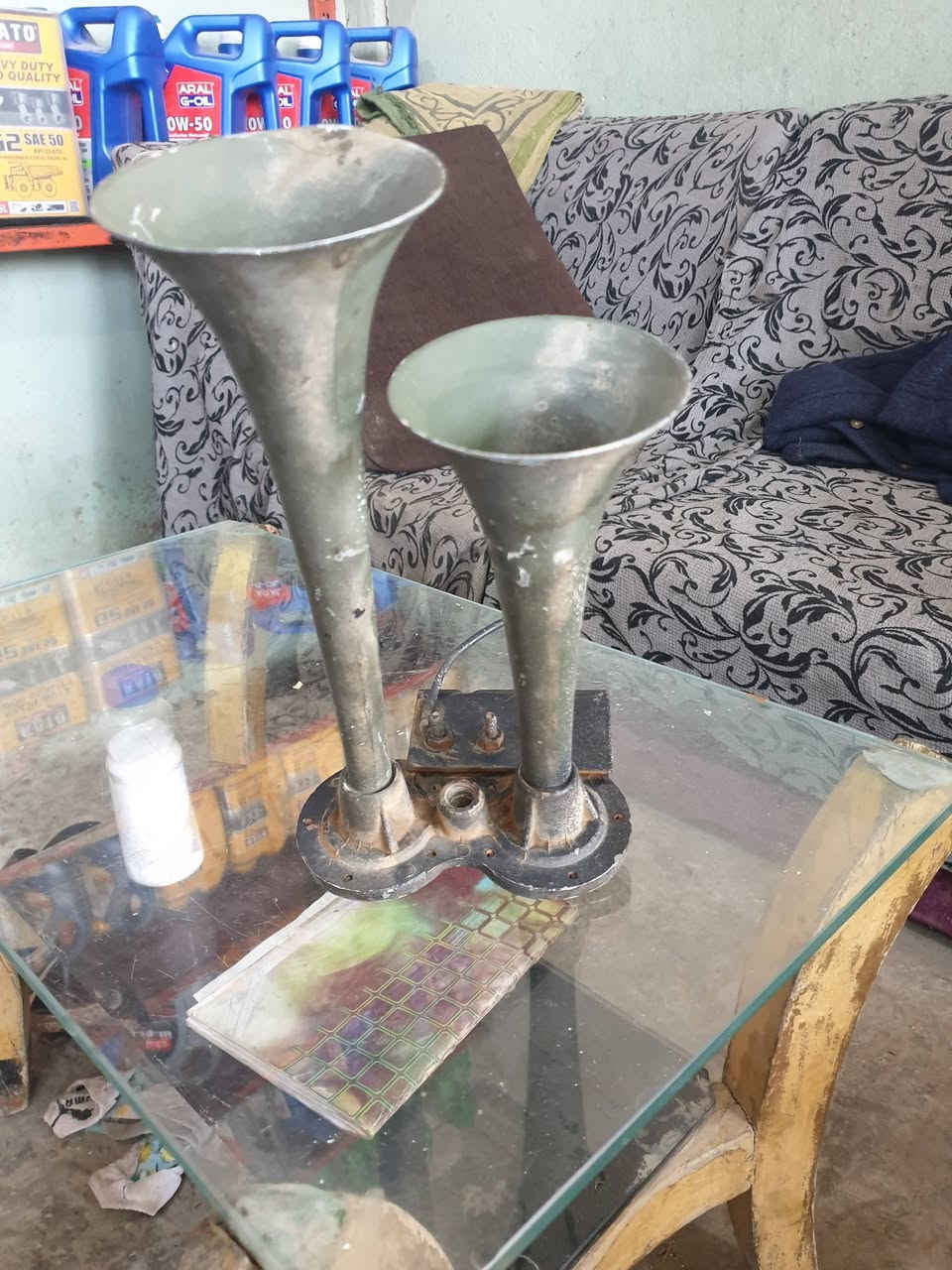 السلام عليكم هورن هوه الأمريكي الاصلي ع فحص السعر ١٥٠ الف وبي مجال ***********
