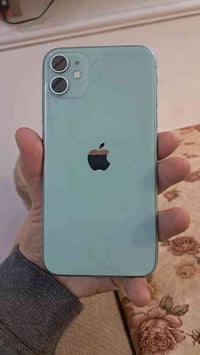 ايفون١١ الذاكرة ٦٤ كيكا البطارية ٧٤  الجهاز كلش نظيف وممفتوح واي خلل م...