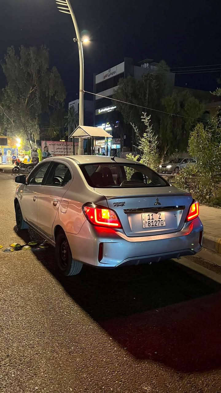 للبيع ميراج ٢٠٢٢
٣ سلندر ١٢٠٠
رقم بغداد 
بيها صبغ جاملغات امامية وبنيد 
السعر ٨٧ ورقة 
***********
