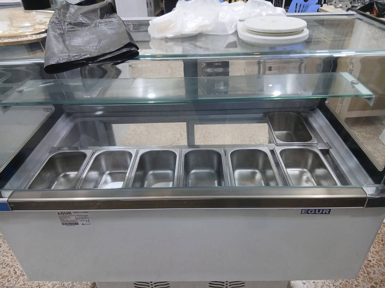 بردات مقبلات حجم ١٢٠ ياخذ ١٢ الى ١٤بلانك جديداات مستدخدمات شهر
بردات عارضات عدد تلاثه نضيفات كلش 

طباخ ابو 3 عيون كبير والطباخ تركي تفصال 

ميز مترين العرض الطول 100 اصلي درجه اوله 

جداري كبير ستيل اصلي 

سنك ابو ستيل اصلي عراقي بدزاين تركي 

طباخ لبلبي وباكله اصلي ستيل يجي ويا طشتين 2 عيون كبير ناره قويه 

الاستفسار ***********

ايشي يفيدكم خابروني مكان بابل الكورنيش
