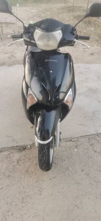 شباب دراجه للبيع نضيفه مجفته   السعر 750وبيها مجال بسيط للاستفسار الات...