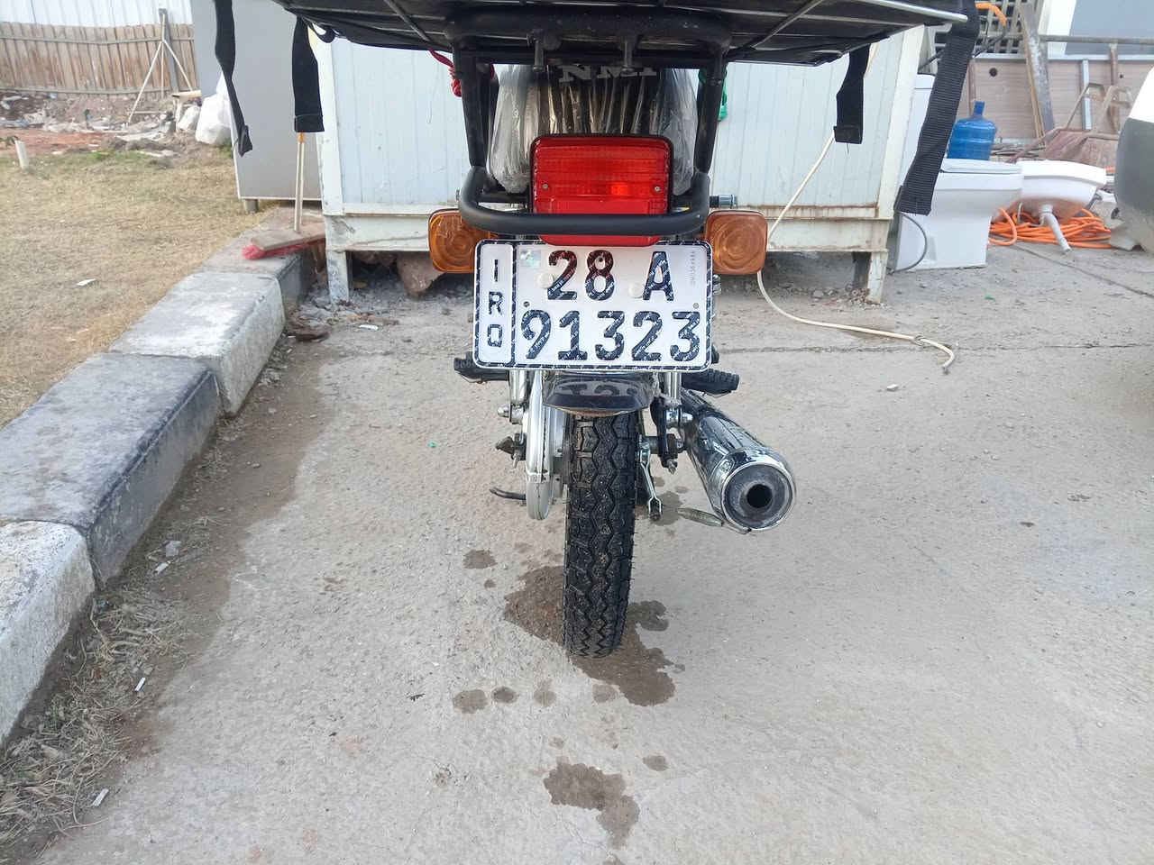 اللهم صلى على محمد وال بيت محمد السلام عليكم
دراجه للبيع مستعجل مطلوب دين
ارشيا صفره رقم وسنويه لوحات 2 رقم انكليزي
الدراجه تخبل مثل ما موضح بالصوره وان شاء الله تعجب الي ياخذه ويدعيلي مداريه دهن وبانزين
السعر مليون و 100 الف بيه مجال للطيبين
للتواصل اتصال:***********
للتواصل واتساب:***********
