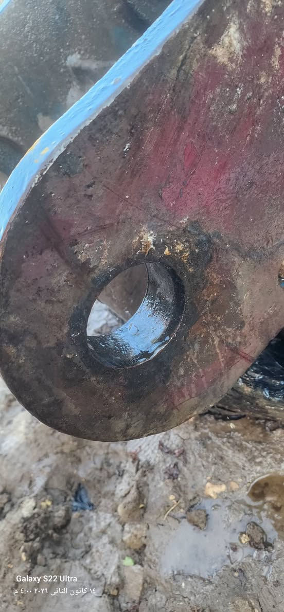 للبيع كماشة حفاره تاير بيم80
***********
